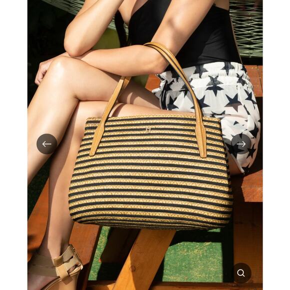 Eric Javits Squishee Isla Straw Bag Brown Mix Shoulder Beach Classic Boho - Picture 1 of 12